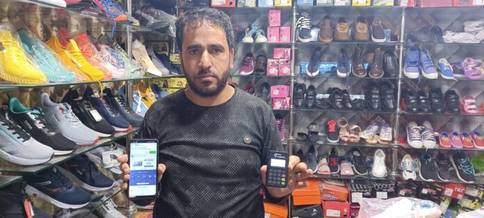 Retailer on PayNearby network offering digital services in Jammu & Kashmir